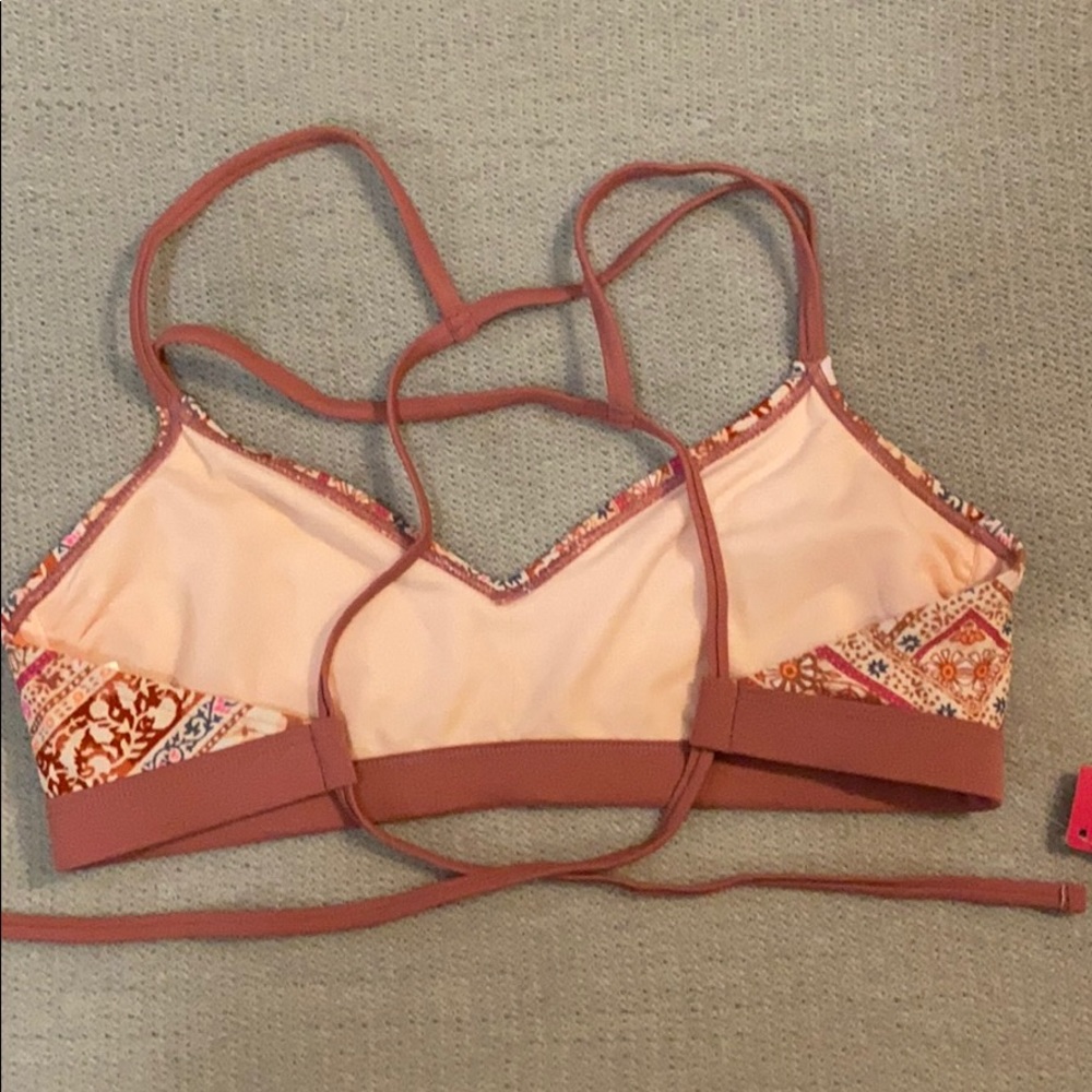 Swim Top - Picture 3 of 4